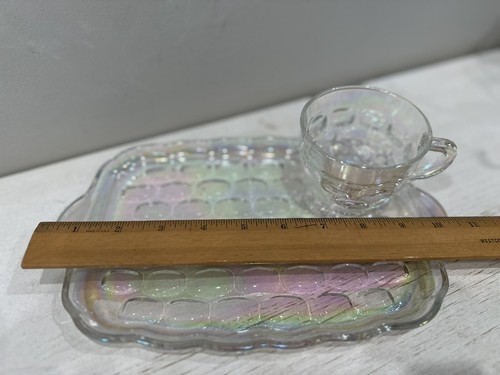 Vintage Federal Glass Stunning Iridescent Rainbow Thumbprint Snack Set Of 4 - Picture 4 of 5