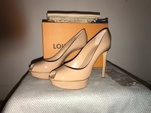 louis vuitton beige heels