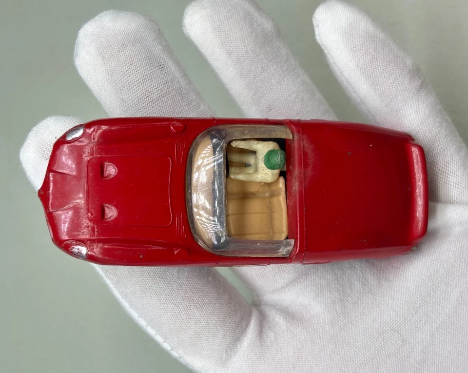 SOLIDO VINTAGE REF 129 MODELLINO AUTO FERRARI 2L5 1/1964 CON SCATOLA ORIGINALE - Immagine 4 di 4