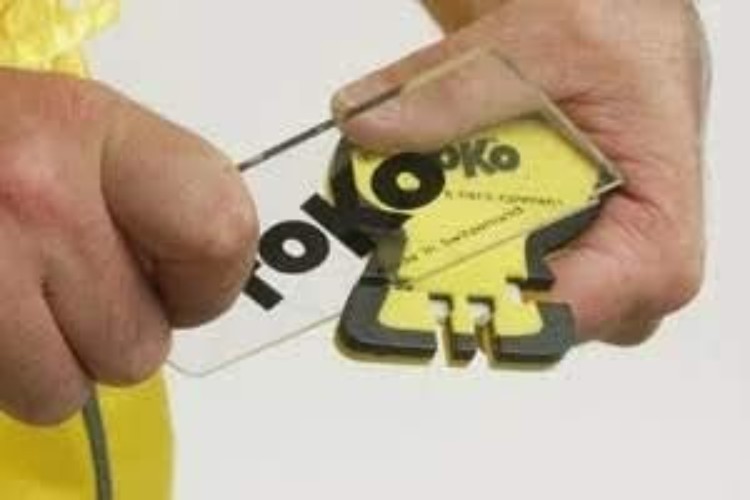 Universal Wax Ski Tuning Tool – Ambidextrous Scraper Sharpener in Bright Yellow