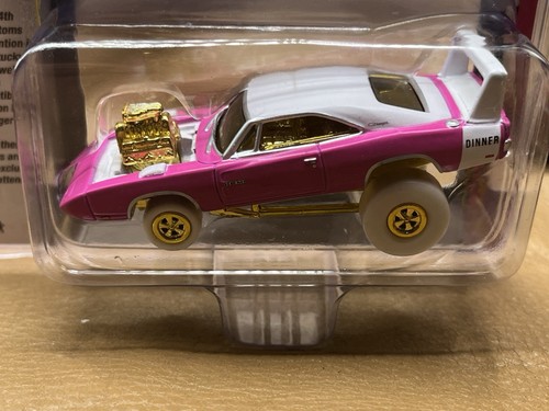 JOHNNY LIGHTNING CHASE DODGE DAYTONA DINNER CAR EXCLUSIVE 1/216 RARE PINK! - Picture 6 of 9
