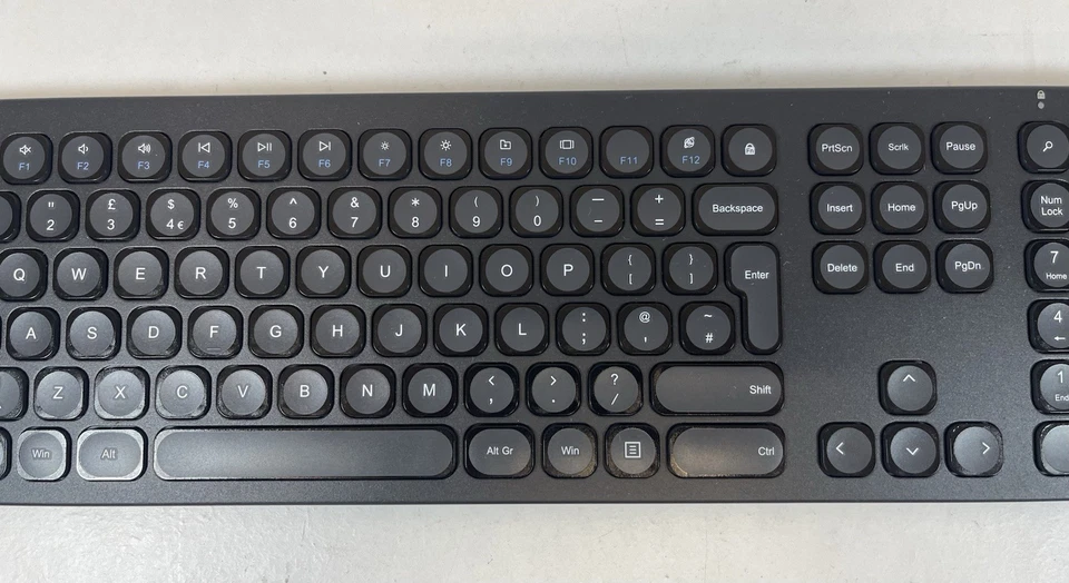 Veho Slimline Wireless USB Keyboard VHK-001-WZ1 - Image 3 of 4