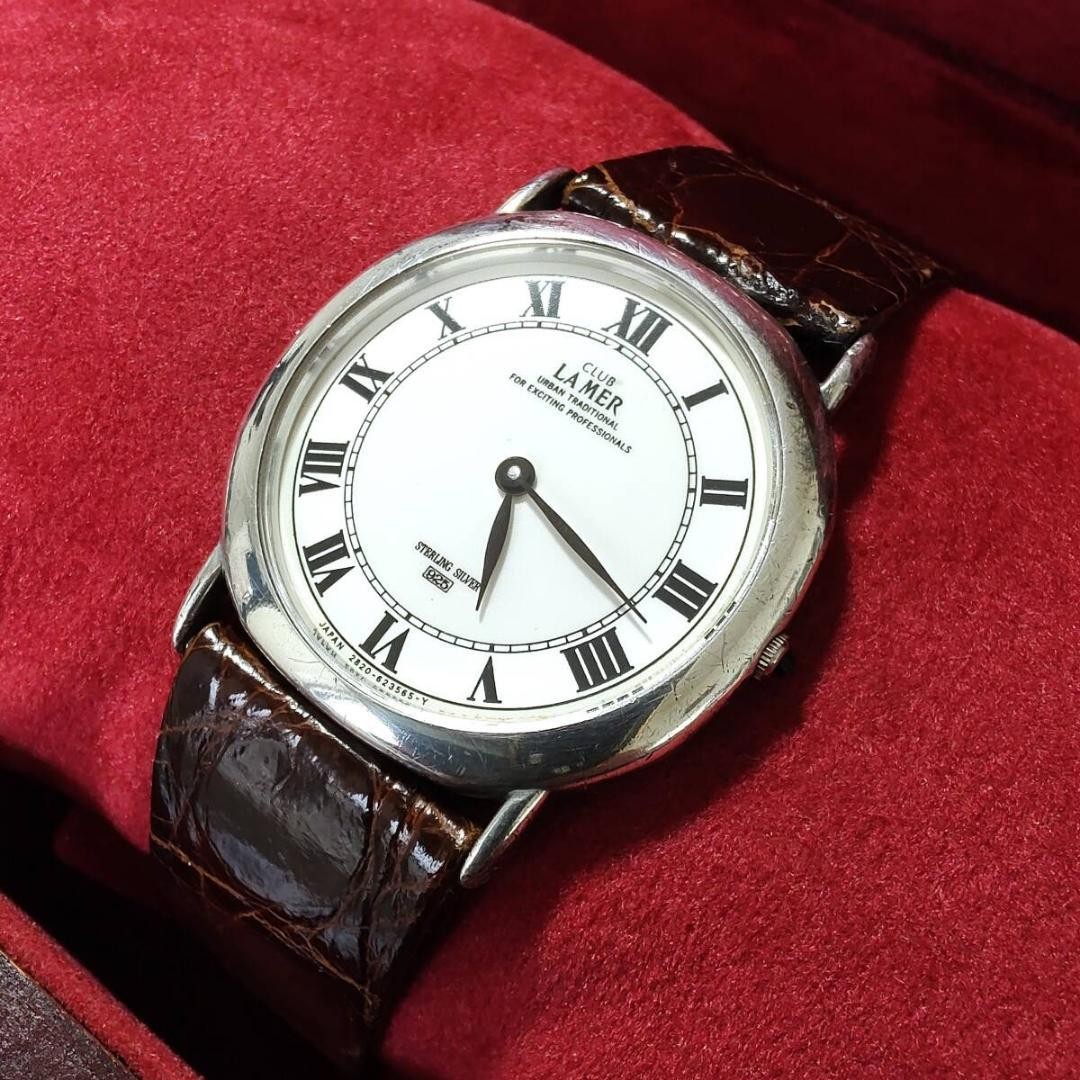 Citizen Club Lameer Silver 925 Quartz Watch with Stylish Design