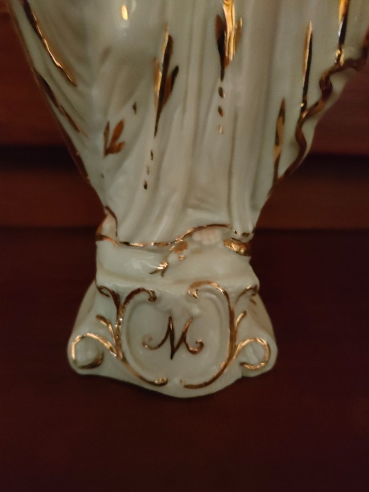 VIERGE EN PORCELAINE de Paris XIX ème EUR 20,00 - FR