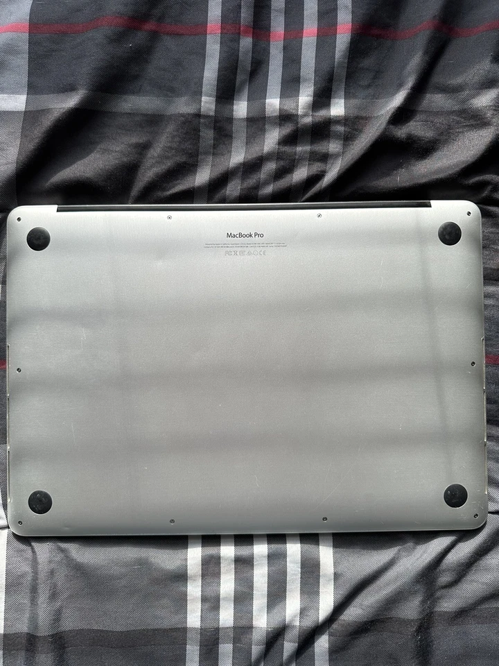 Macbook Pro 2015 15 Inch - Image 3 of 3