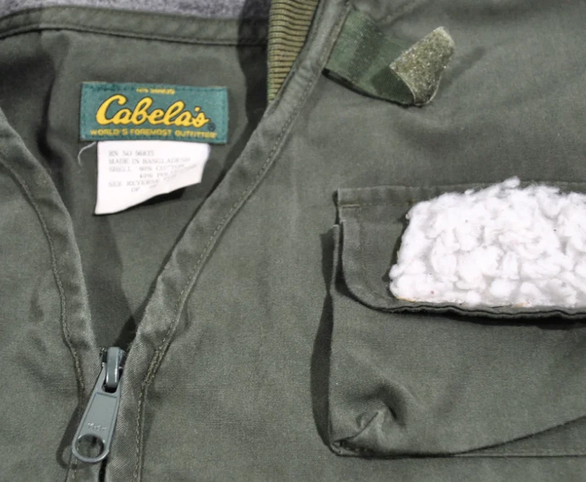 Vintage Cabelas Vest Size Large - Image 3 of 4