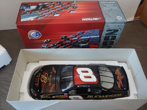 2003 Action DALE EARNHARDT JR #8 Budweiser Stained 1/24 SCALE Diecast NASCAR - Picture 5 of 12
