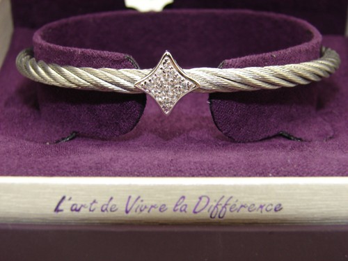 CHARRIOL BEAUTIFUL "LES DÉBUTANTES" SILVER STAR & TOPAZ BANGLE - NEW WITH TAG! - Picture 5 of 12