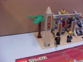 LEGO 5958 ADVENTURERS MUMMYS TOMB COMPLETE WITH BOOK