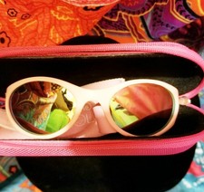 Baby Solo Soft Pink Sunglasses With Adjustable Strap Includes Hard Case NEW