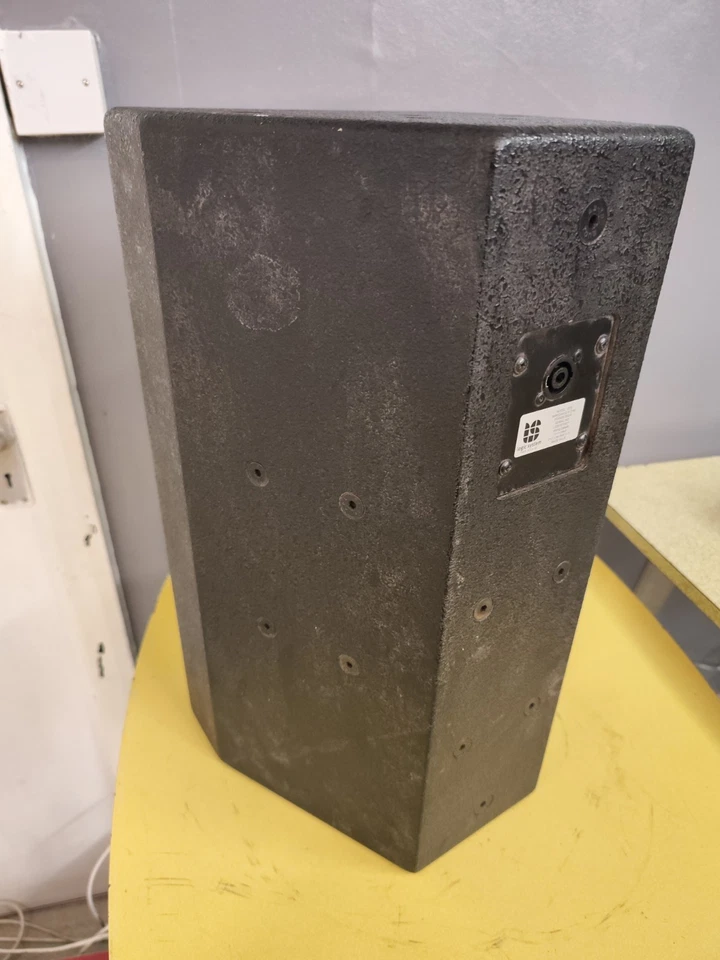 Logic Systems IS10 10" Speaker - Image 2 of 4