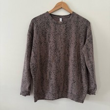 Athleta Studio to Street Print Sweatshirt animal print pattern Womens Size M