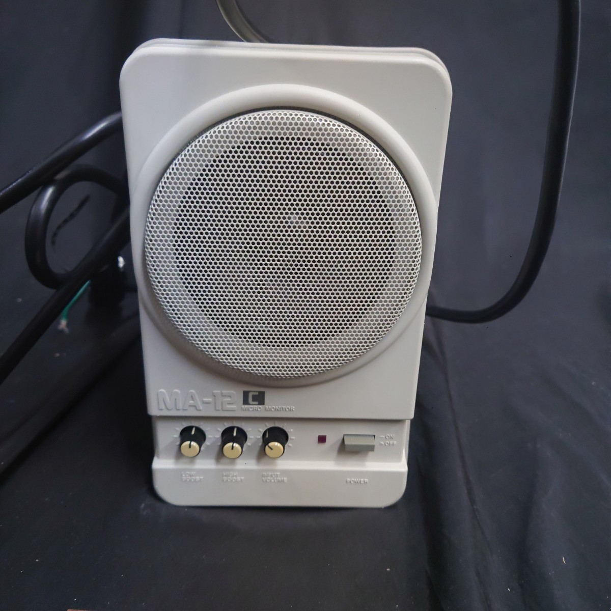 Roland MA-12C マイクロモニター Roland MA-12C Stereo Micro Monitor Single Powered Speaker Good