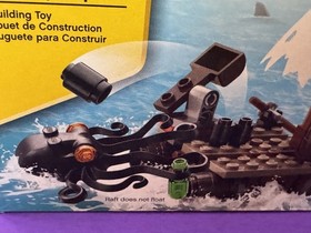 LEGO 70410 PIRATES SOLDIERS OUTPOST *UNOPENED*