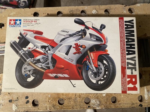 Tamiya 300016020 maquette de moto 1:6 en plastique à monter