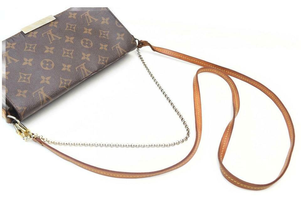 Louis Vuitton Monogram Favorite mm Crossbody Flap Bag 862685