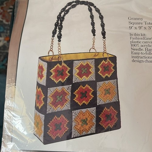 CARON Needlepoint Kit Granny Square Tote Bag Vtg 1977 New Old Stock Deadstock - Picture 4 of 6
