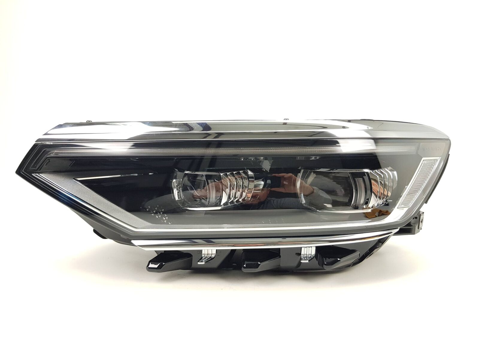 New Original VW Passat B8 3G Headlight Matrix Full LED Iq Light Left  Complete