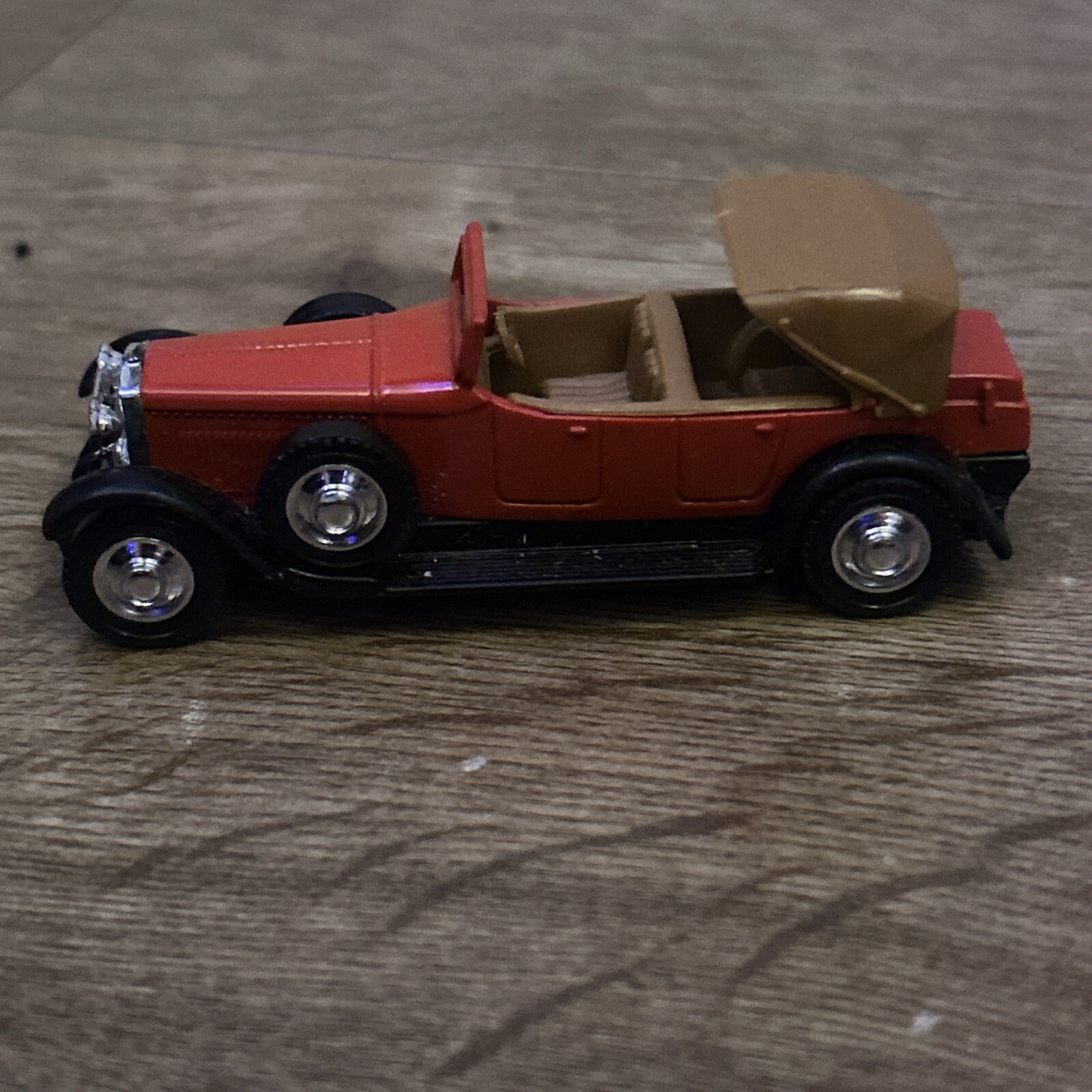 Picture 7 of 12