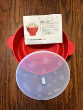 Korcci Microwaveable Popcorn Popper, Silicone BPA Free Microwave Red