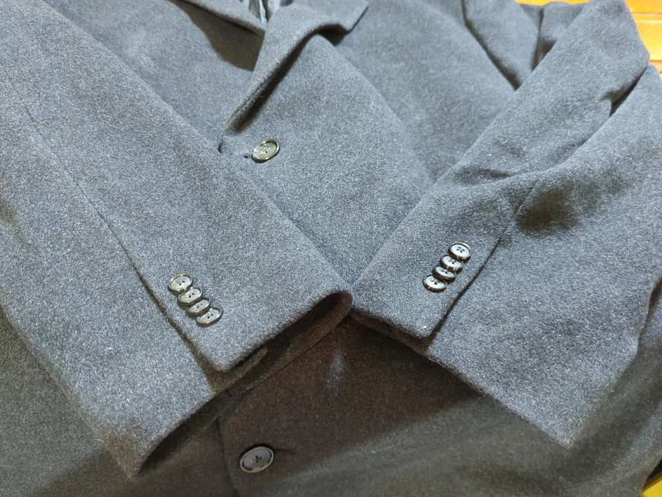 Kenneth  Cole Men’s Black Wool cashmere  Trench Coat Jacket R52 - Image 2 of 4