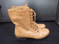 Drash tan lace up boots sz 12