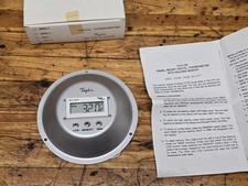 Taylor Panel Mount Digital Thermometer With Memory 9930M 68 -230 F NEW
