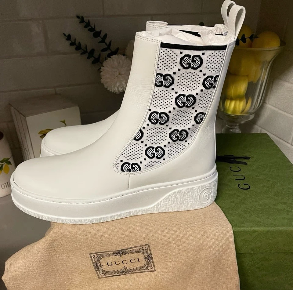 Botas Chelsea Gucci GG Jersey para mujer nuevas con etiquetas en blanco talla 39,5 EE. UU. 9,5 $1.295 Foto 3 de 4