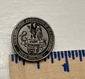 State Employee Association  NH Lapel pin SEIU + 4 smaller pins