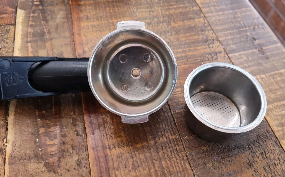 KRUPS Espresso Machine Portafilter Filter Bar Arm Basket XP344 FND1 Other Models Foto 3 de 3