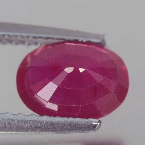 1.40CT EXCEPTIONAL AA UNHEATED UNTREATED OVAL RED RUBY NATURAL - Picture 3 of 3