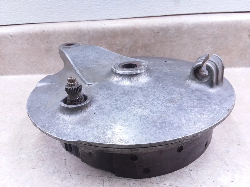 Yamaha 250 305 YDS3 YM1 YM2C Rear Wheel Brake Plate 1966 1967 VTG ANX-C18 - Image 3 of 4