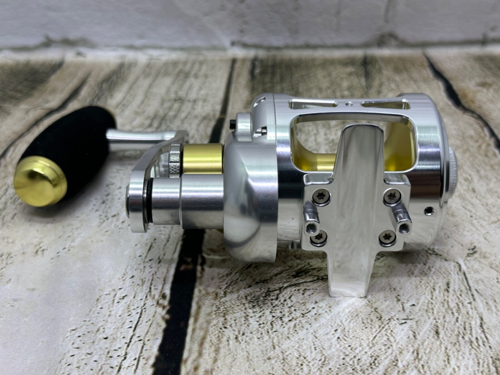CAMEKOON Conventional Reels Saltwater Trolling Fishing Silver/Gold RH EVA T GRIP