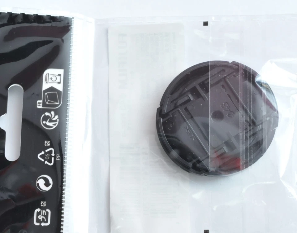 Fujifilm OEM 43mm Front Lens Cap FLCP-43 - Image 2 of 2