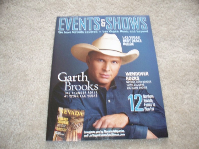 GARTH BROOKS  COVER OF LAS VEGAS MAGAZINE EVENTS & SHOWS MAY/JUNE 2011