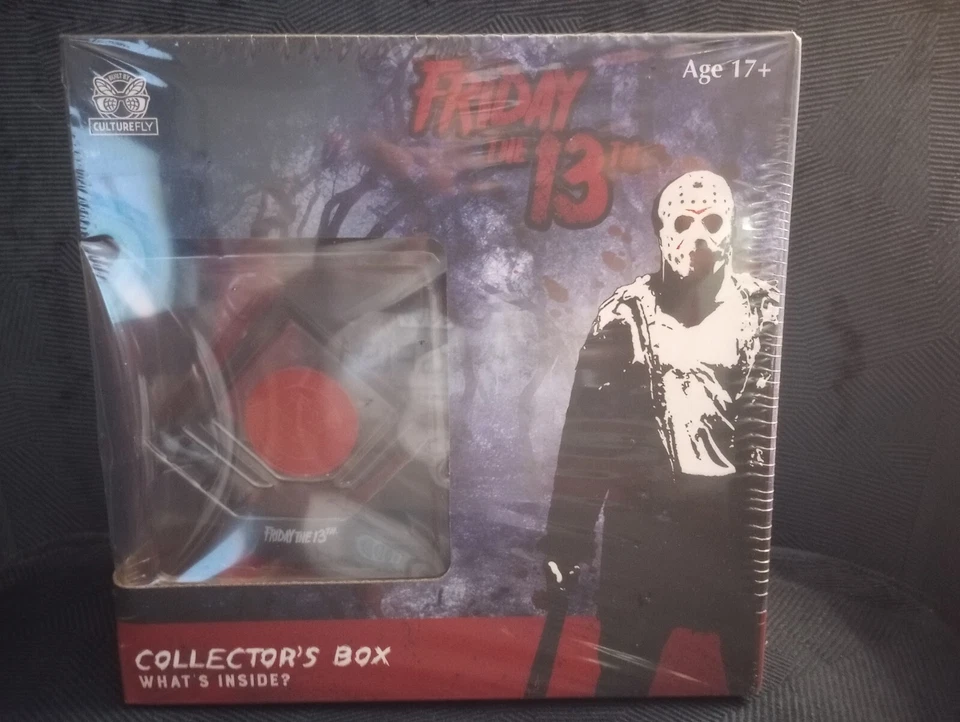 FRIDAY THE 13TH JASON VOORHEES Deluxe Mask + Collector's Box - Image 4 of 4