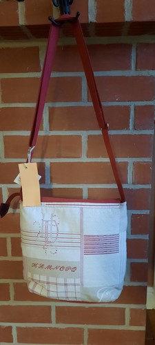 Selbstgemachte Jeans-Handtasche - Bild 2 von 3