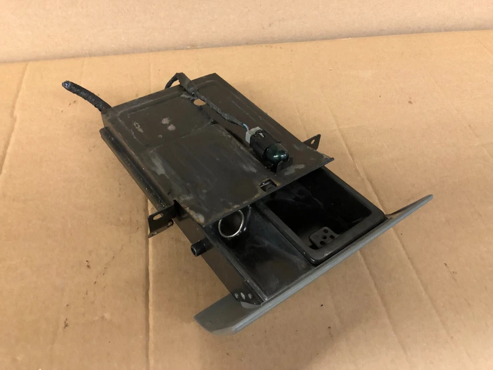 Ford Explorer 1992 cenicero deportivo 1991-1994 Foto 4 de 4