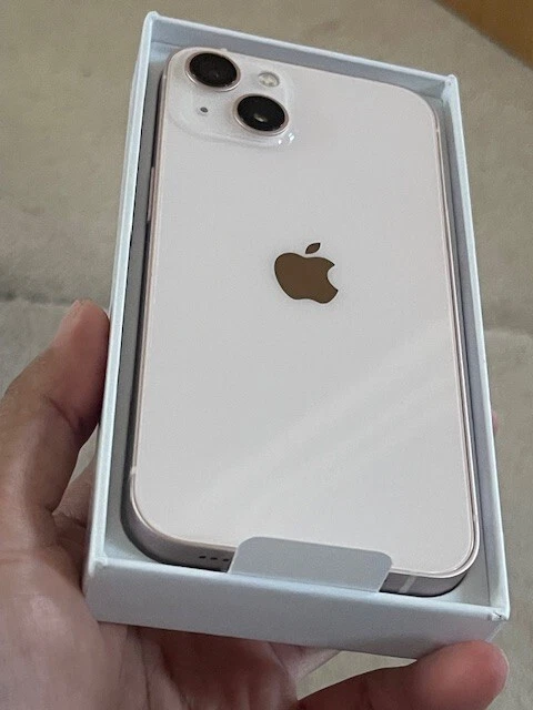 iPhone 13 128GB Unlocked Various Colours Brand New 100% Battery Health Sealed - Image 3 of 4