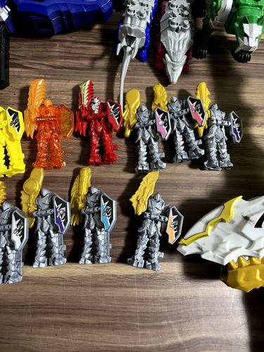 Power Rangers Dino Fury Ryusoulger DX Weapon Morpher Set Megazord Toy BANDAI - Picture 4 of 7