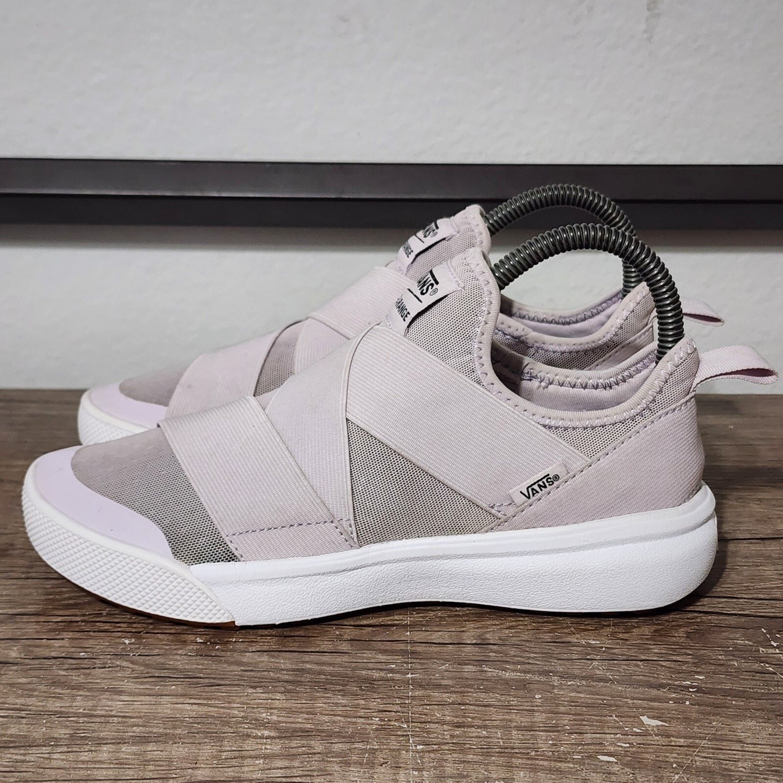 Vans Ultrarange Gore Women's Athletic Skate Shoes Size 6 Pink