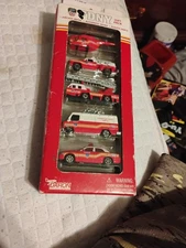 Dny Emergency Vehicle Gift Pack