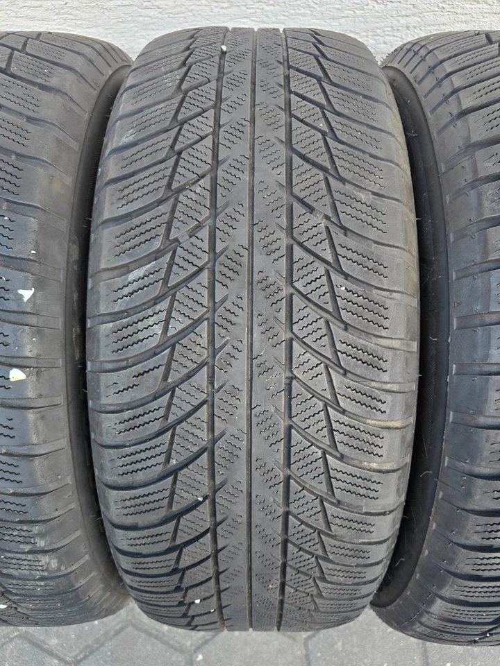 4 x Winterreifen 225/55 R17 97H M+S Bridgestone Blizzak LM001* RSC RFT - Bild 3 von 4