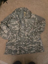 U.S. Army ACU Field Cold Weather Coat, Large Regular