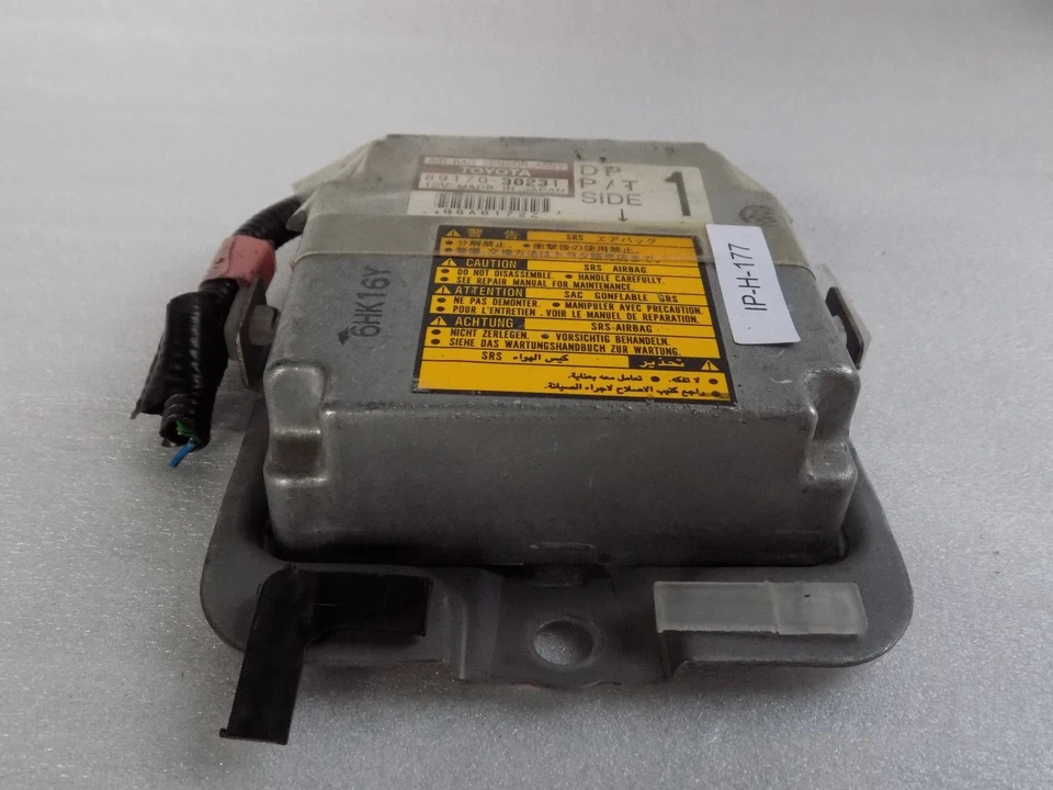 Sensor de desaceleración Lexus GS300 1999-2003/SENSORES DE AIRBAG DE VELOCIDAD DE GUIÑADA Y CHASIS OEM  Foto 3 de 4