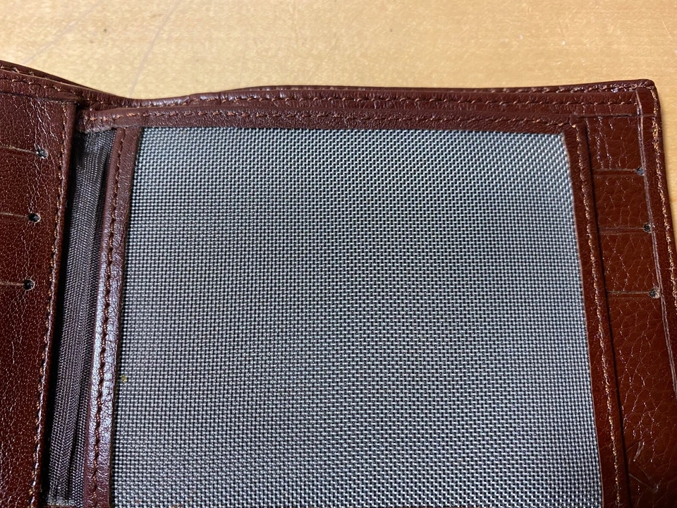 Used Like new - Wallet LA CAIXA Cartera de bolsillo - Leather Piel - Como nueva - Imagen 4 de 4