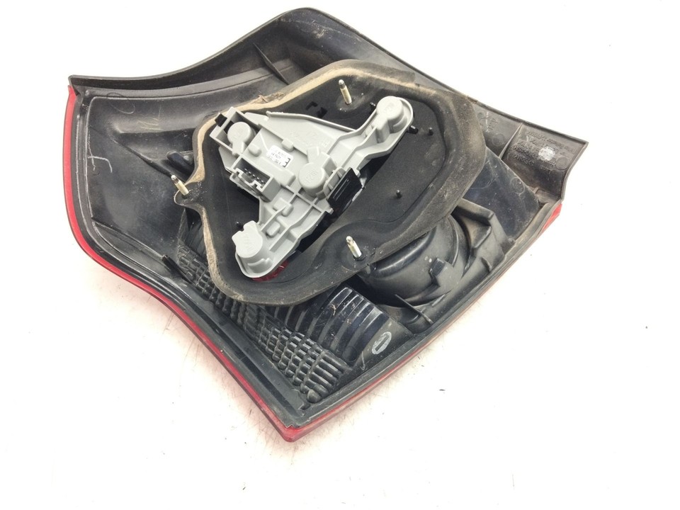 815500231 HECKLEUCHTE RECHTS FÜR TOYOTA COROLLA E12 2.0 D4D LUNA BERL