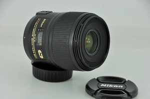 NIKON AF-S 60mm f2.8G LENS  MICRO f/2.8 G Full-Frame  mint condition