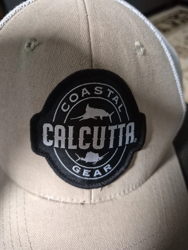 Sombrero de equipo costero de Calcuta.Tan.Exc. Estado. Foto 2 de 4