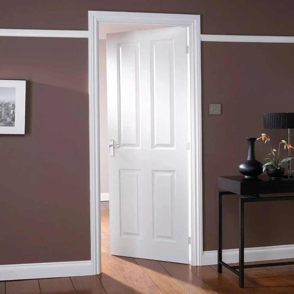 Premdor 1981 x 838mm White Solid Woodgrain Effect Internal Door 4Panel SnS - Image 4 of 4